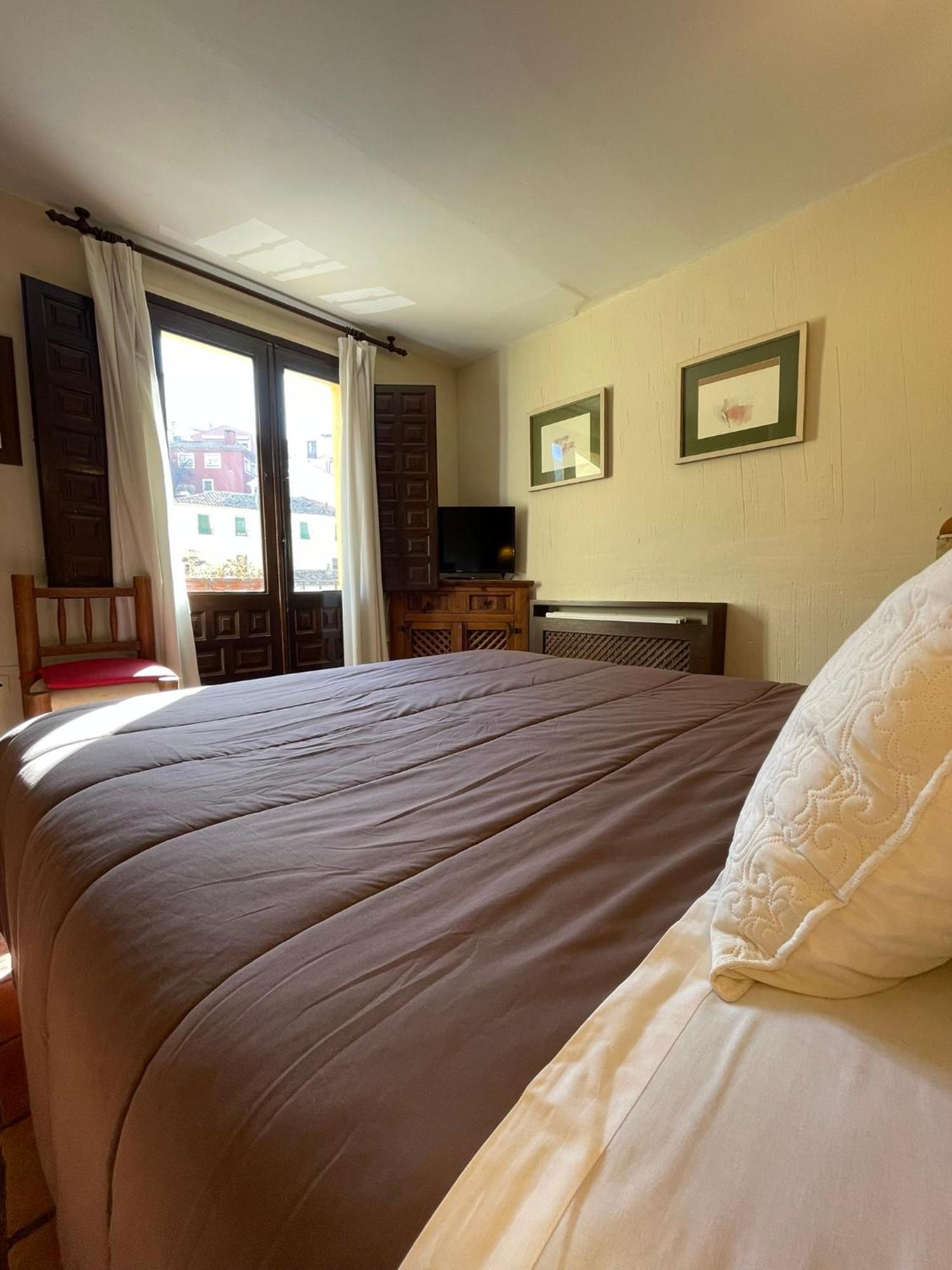 Hostal Posada Huecar Cuenca  Kültér fotó