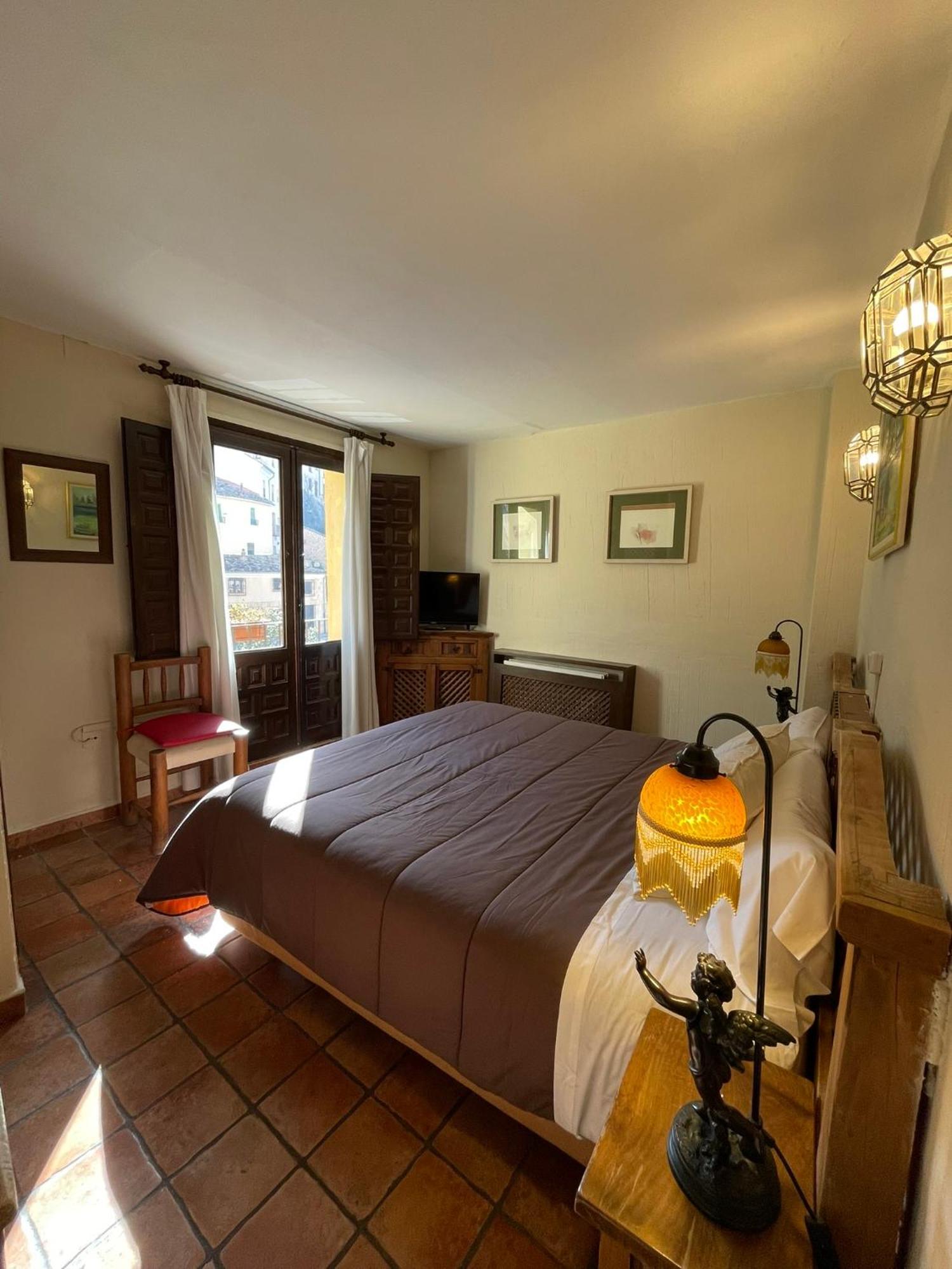 Hostal Posada Huecar Cuenca  Kültér fotó