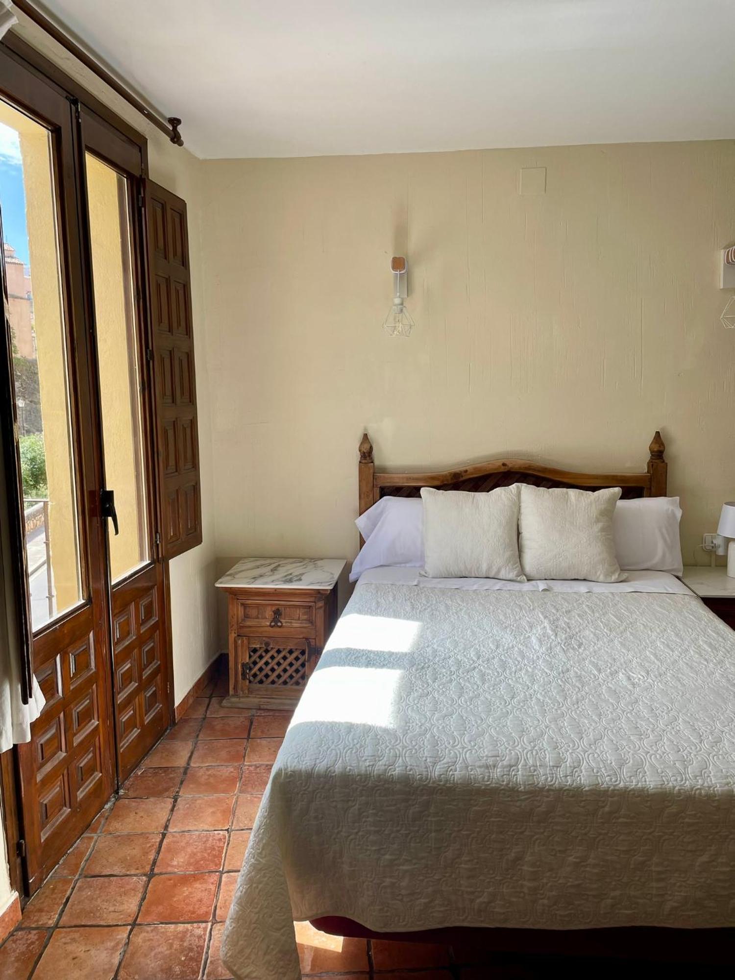 Hostal Posada Huecar Cuenca  Kültér fotó