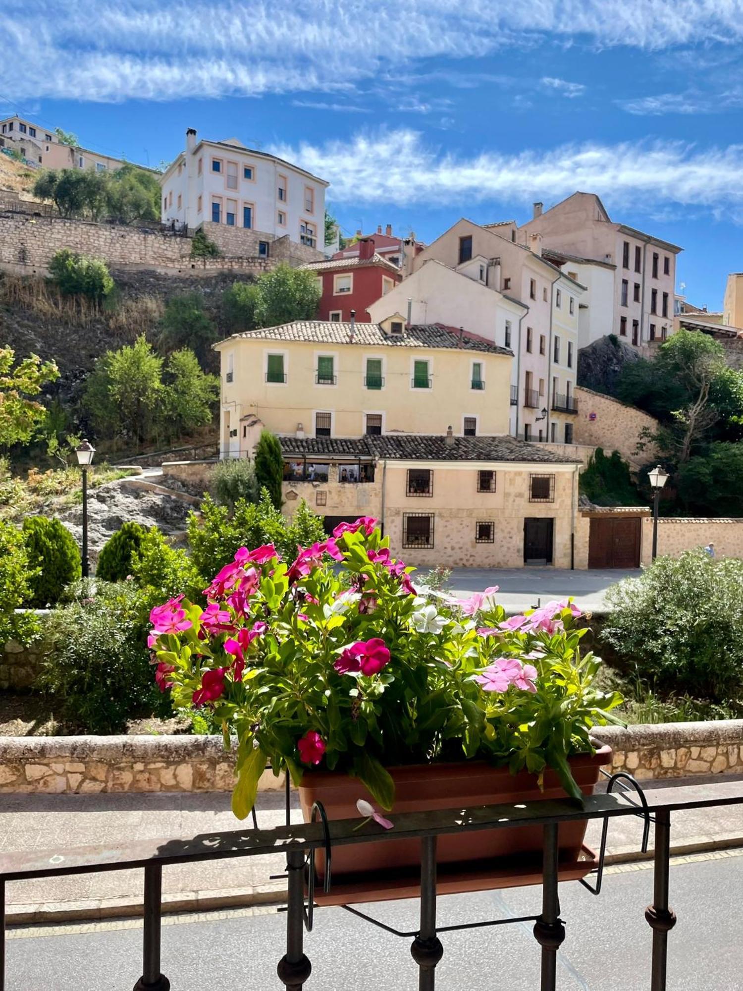 Hostal Posada Huecar Cuenca  Kültér fotó
