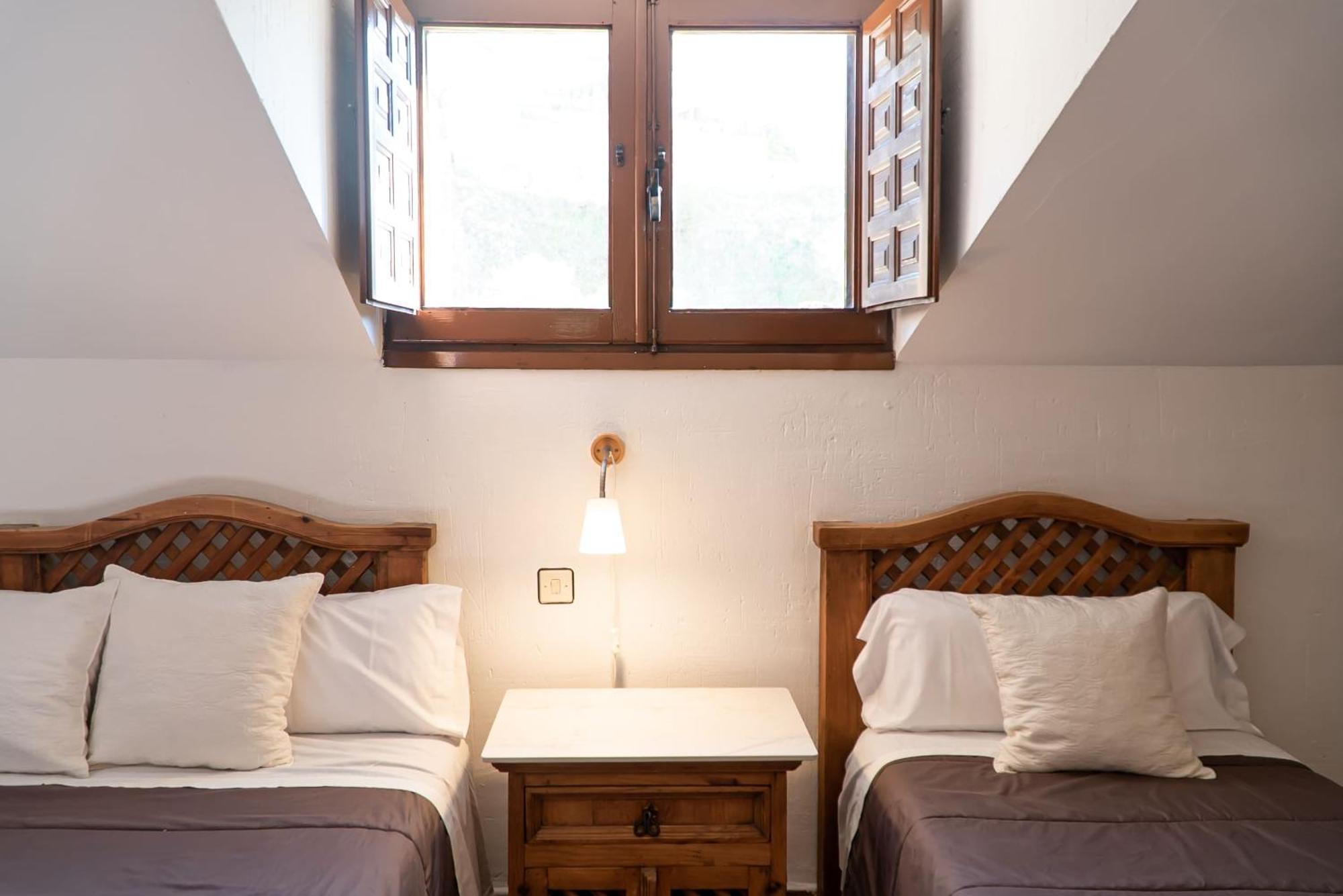 Hostal Posada Huecar Cuenca  Kültér fotó